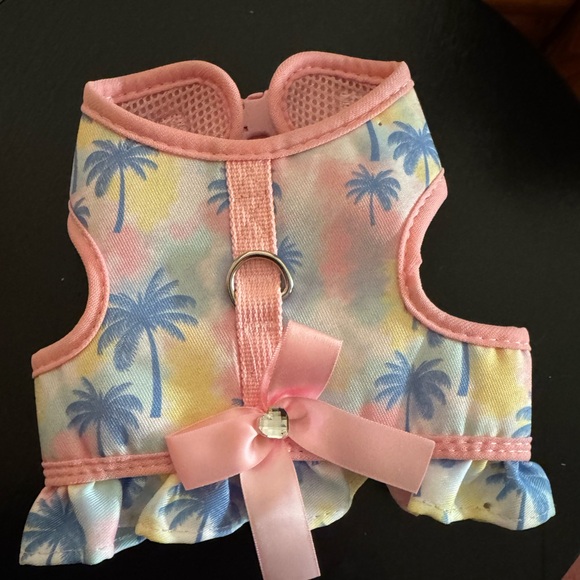 Tropical Dog Harness with Pink Bow - Picture 1 of 5